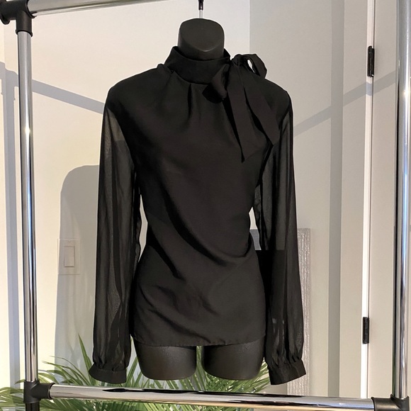GORGEOUS BLACK BLOUSE WITH SHEER POUFF SLEEVES - Picture 1 of 7